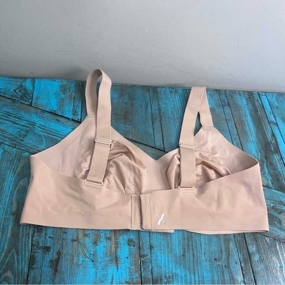 Knix Evolution Bra Size 5 fits 38C, 38D, 40C - Picture 4 of 7